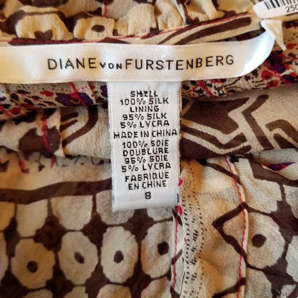 Diane Von Furstenberg Silk Blouse Size 8 - Picture 6 of 6